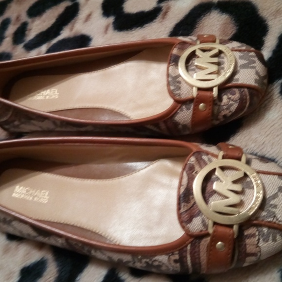 MK Flats - Picture 2 of 2